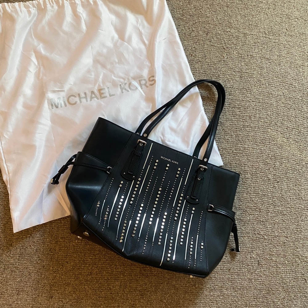 Michael Kors voyager Purse With Duster